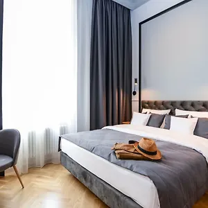 Bentis Luxury Краков